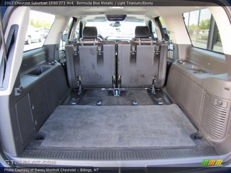  2007 Suburban 1500 Z71 4x4 Trunk