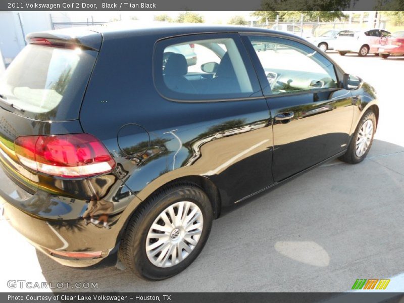 Black / Titan Black 2011 Volkswagen Golf 2 Door