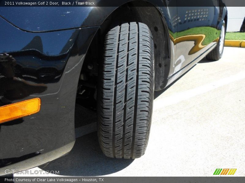 Black / Titan Black 2011 Volkswagen Golf 2 Door