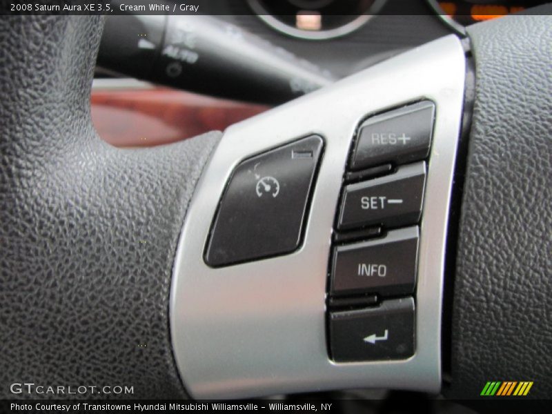 Cream White / Gray 2008 Saturn Aura XE 3.5