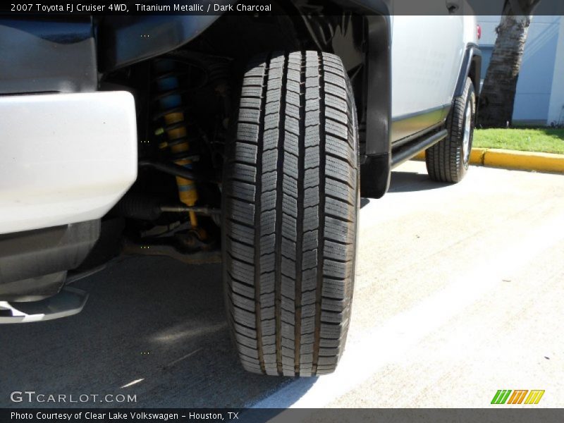 Titanium Metallic / Dark Charcoal 2007 Toyota FJ Cruiser 4WD