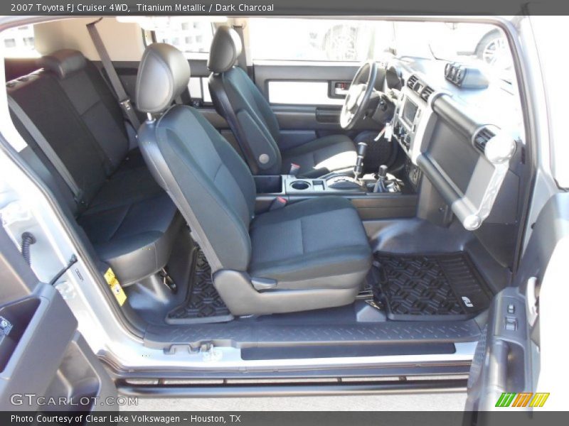 Titanium Metallic / Dark Charcoal 2007 Toyota FJ Cruiser 4WD