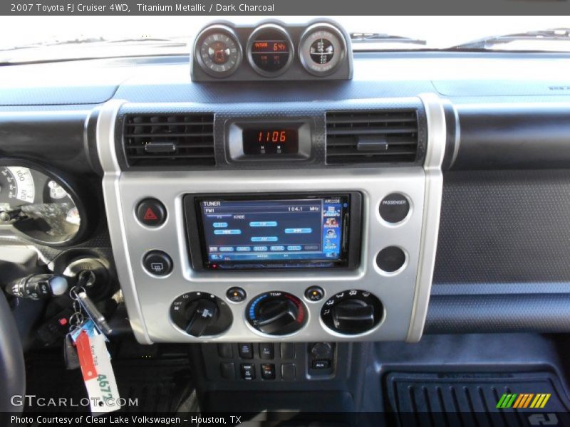 Titanium Metallic / Dark Charcoal 2007 Toyota FJ Cruiser 4WD