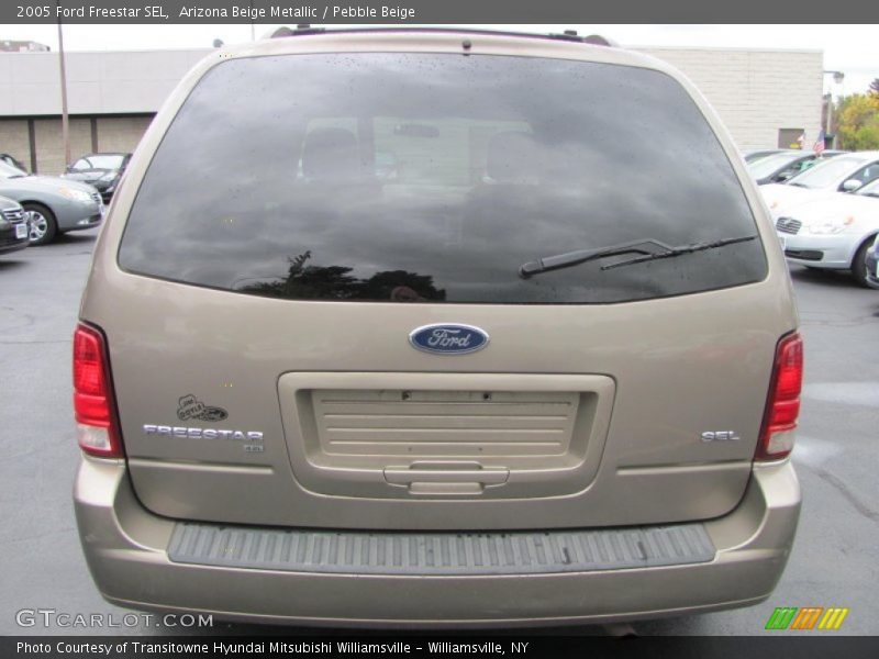 Arizona Beige Metallic / Pebble Beige 2005 Ford Freestar SEL