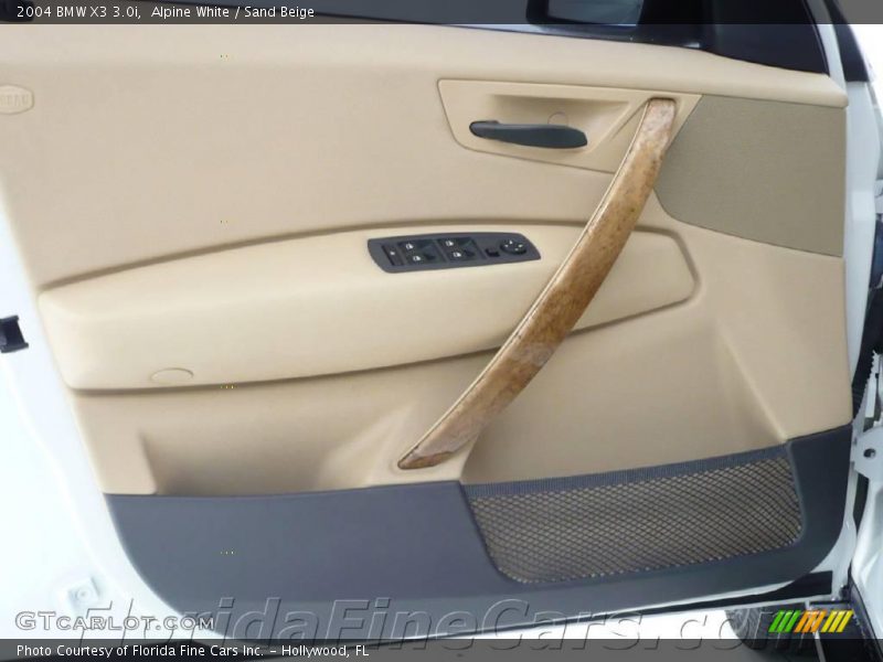 Alpine White / Sand Beige 2004 BMW X3 3.0i