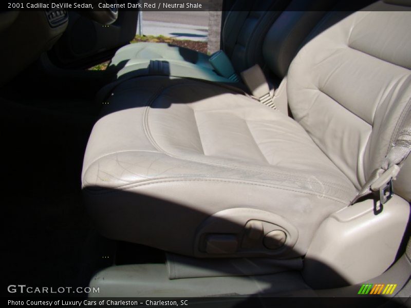 Cabernet Dark Red / Neutral Shale 2001 Cadillac DeVille Sedan