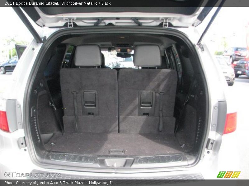 Bright Silver Metallic / Black 2011 Dodge Durango Citadel