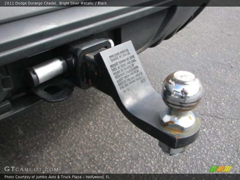 Bright Silver Metallic / Black 2011 Dodge Durango Citadel
