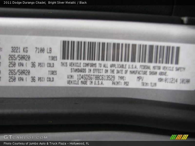 Bright Silver Metallic / Black 2011 Dodge Durango Citadel
