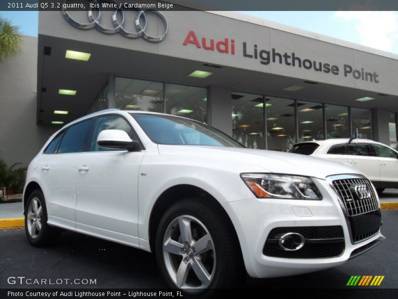 Ibis White / Cardamom Beige 2011 Audi Q5 3.2 quattro