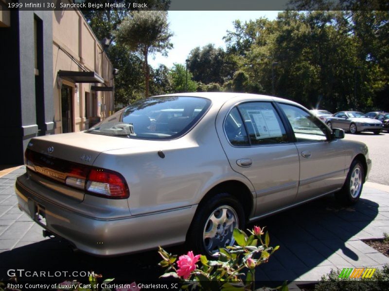 Sandrock Beige Metallic / Black 1999 Infiniti I 30