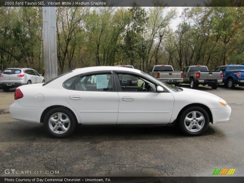 Vibrant White / Medium Graphite 2003 Ford Taurus SES