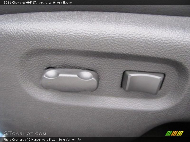 Arctic Ice White / Ebony 2011 Chevrolet HHR LT