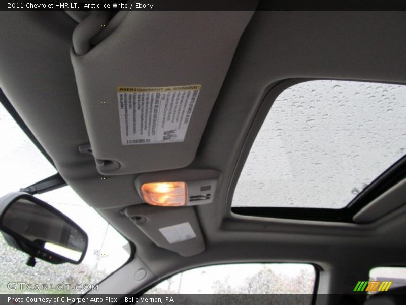 Arctic Ice White / Ebony 2011 Chevrolet HHR LT