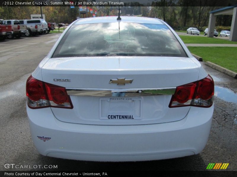 Summit White / Jet Black/Medium Titanium 2012 Chevrolet Cruze LS