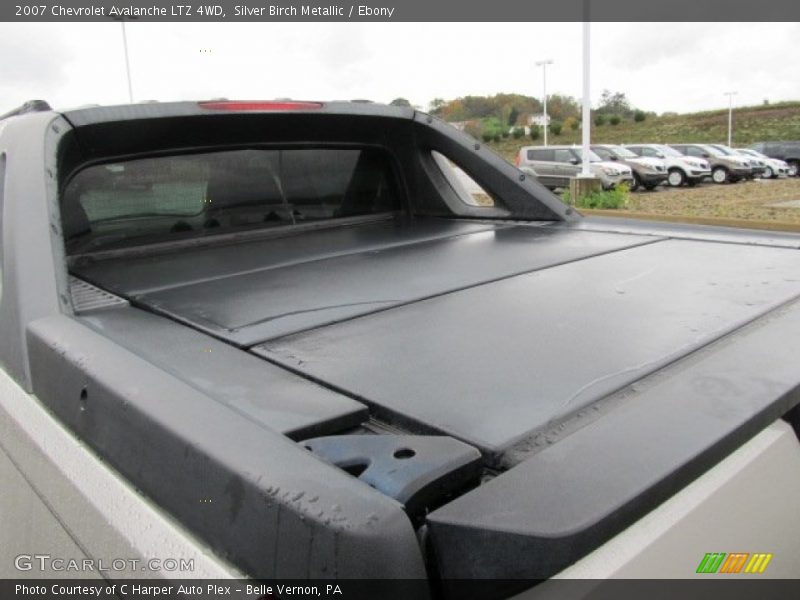 Silver Birch Metallic / Ebony 2007 Chevrolet Avalanche LTZ 4WD