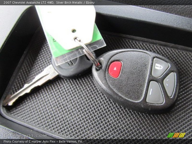 Keys of 2007 Avalanche LTZ 4WD