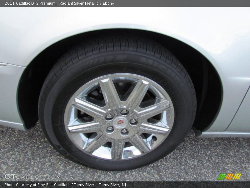 Radiant Silver Metallic / Ebony 2011 Cadillac DTS Premium