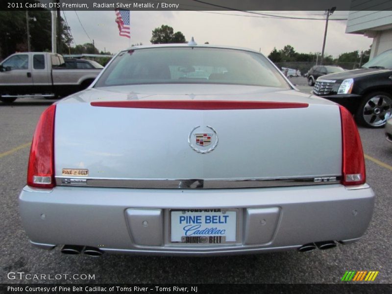 Radiant Silver Metallic / Ebony 2011 Cadillac DTS Premium