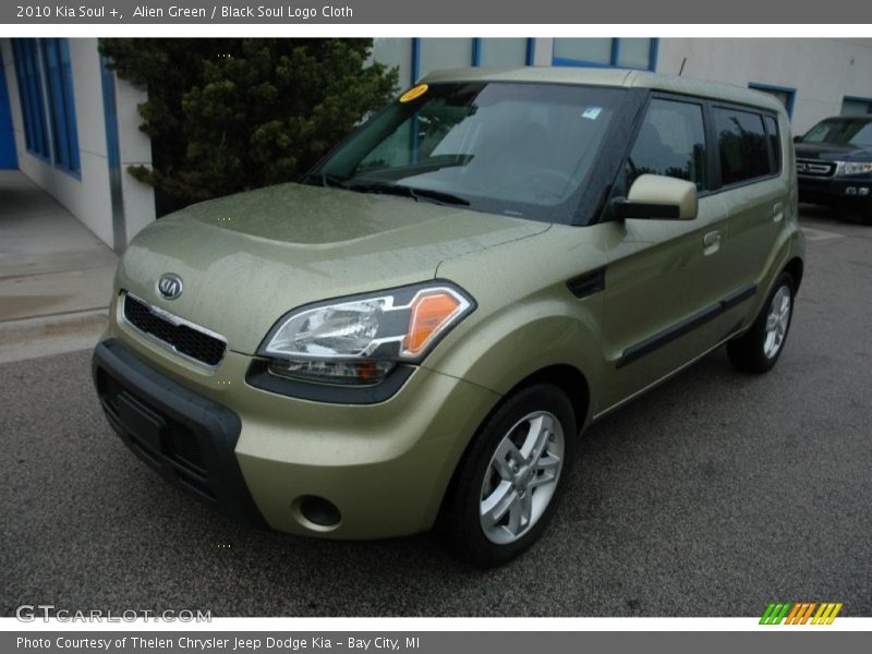 Alien Green / Black Soul Logo Cloth 2010 Kia Soul +