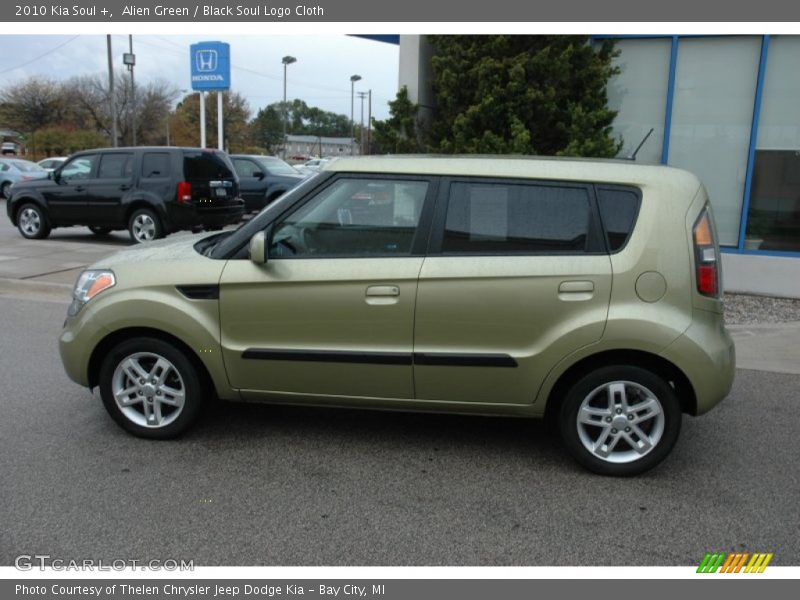 Alien Green / Black Soul Logo Cloth 2010 Kia Soul +