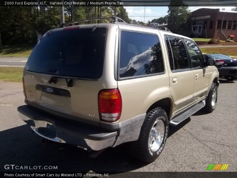 Harvest Gold Metallic / Medium Prairie Tan 2000 Ford Explorer XLT