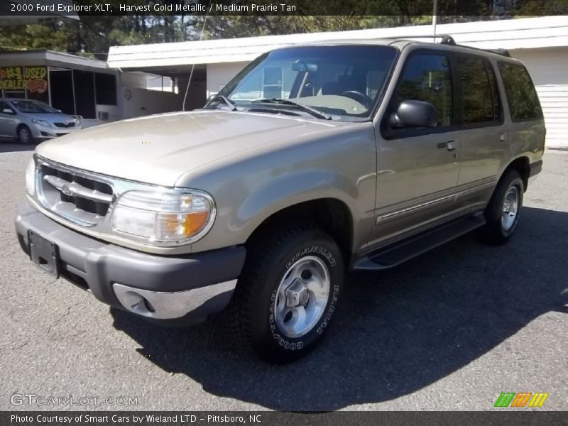 Harvest Gold Metallic / Medium Prairie Tan 2000 Ford Explorer XLT