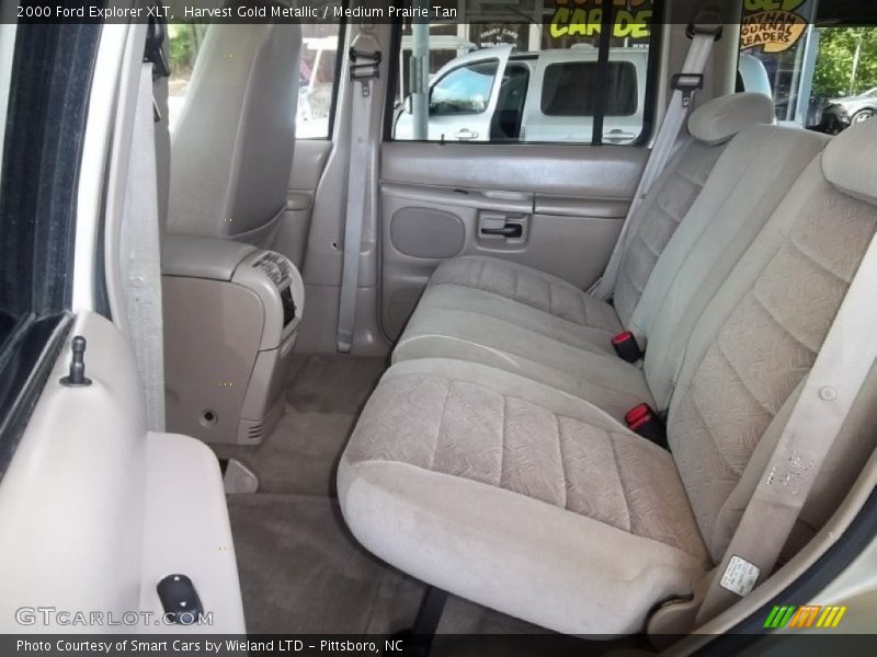 Harvest Gold Metallic / Medium Prairie Tan 2000 Ford Explorer XLT