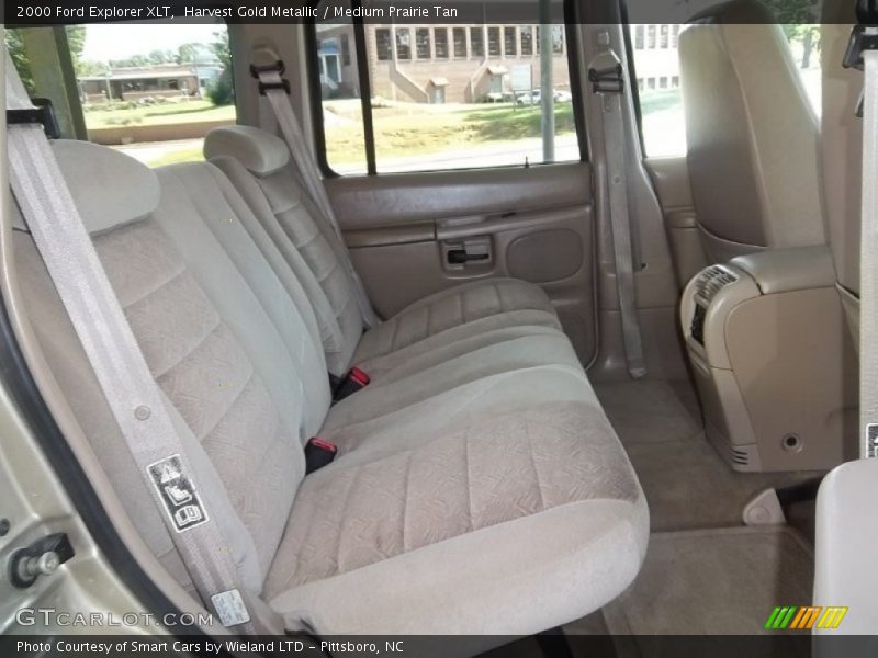 Harvest Gold Metallic / Medium Prairie Tan 2000 Ford Explorer XLT