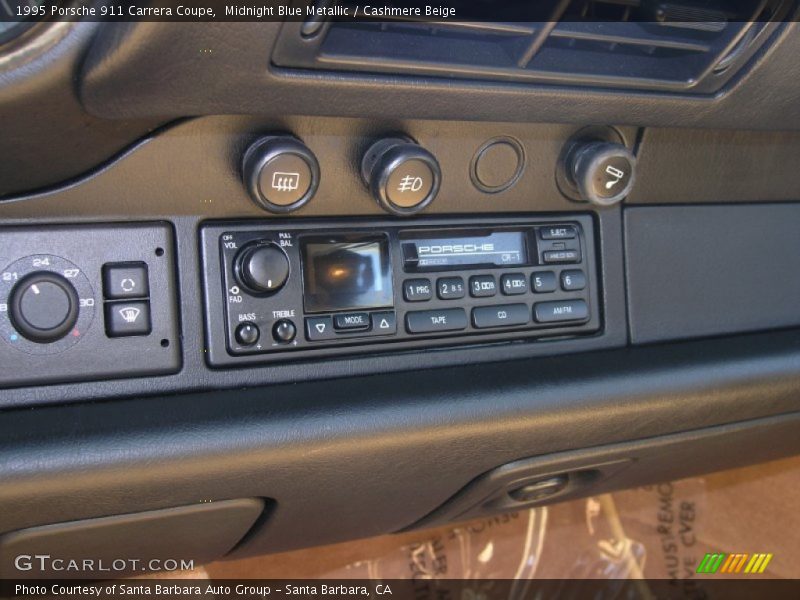 Controls of 1995 911 Carrera Coupe
