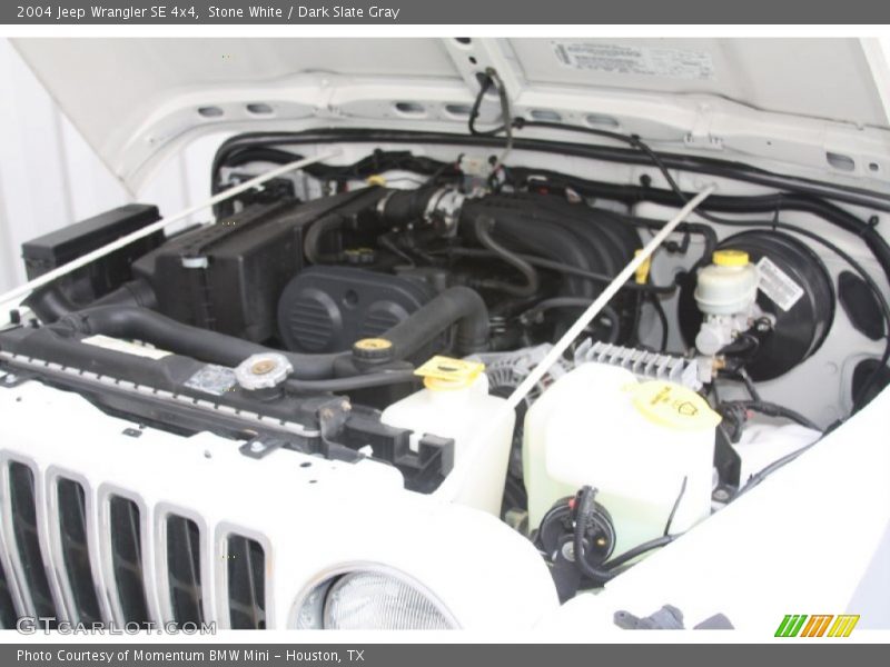 Stone White / Dark Slate Gray 2004 Jeep Wrangler SE 4x4