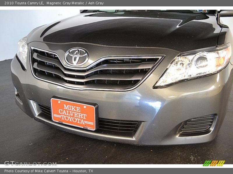 Magnetic Gray Metallic / Ash Gray 2010 Toyota Camry LE
