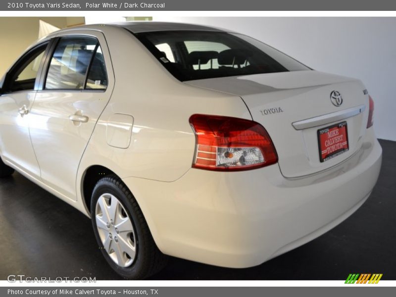 Polar White / Dark Charcoal 2010 Toyota Yaris Sedan