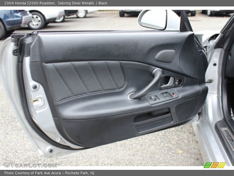 Door Panel of 2004 S2000 Roadster