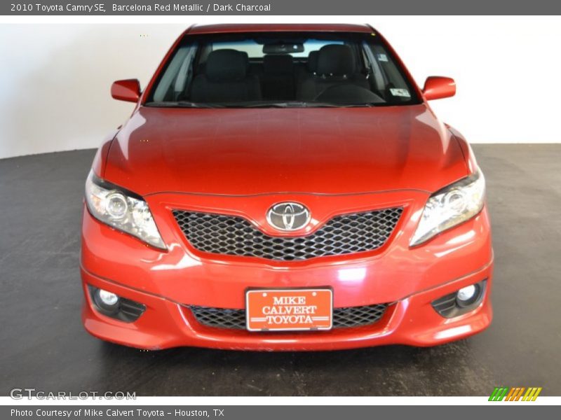 Barcelona Red Metallic / Dark Charcoal 2010 Toyota Camry SE