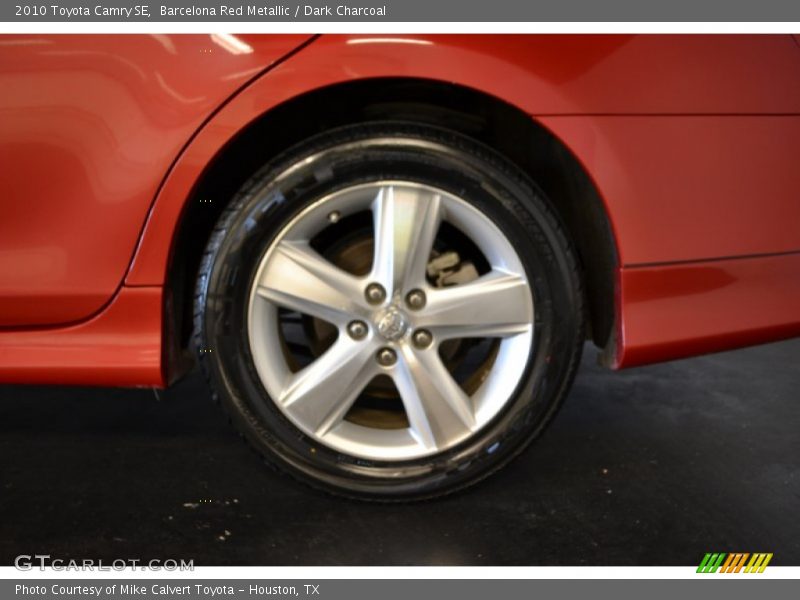 Barcelona Red Metallic / Dark Charcoal 2010 Toyota Camry SE