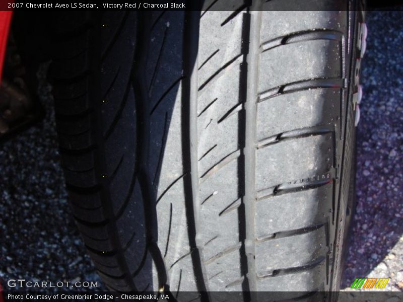 Victory Red / Charcoal Black 2007 Chevrolet Aveo LS Sedan