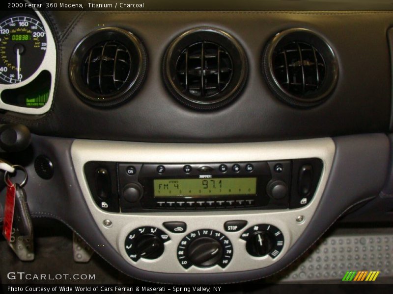 Audio System of 2000 360 Modena
