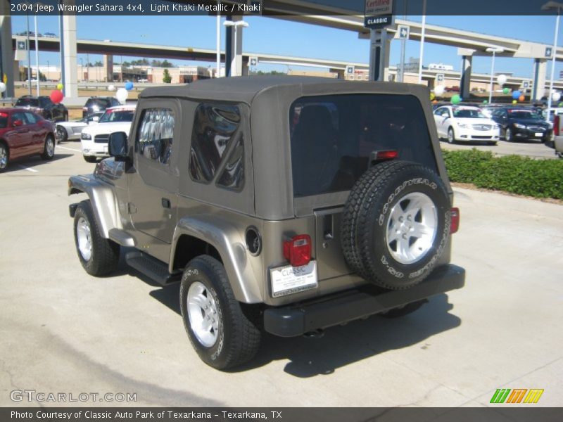 Light Khaki Metallic / Khaki 2004 Jeep Wrangler Sahara 4x4