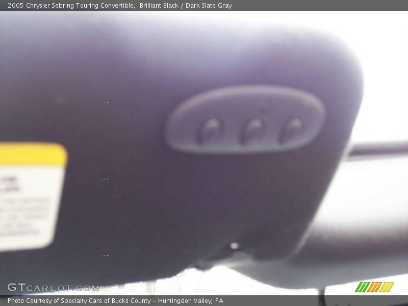 Brilliant Black / Dark Slate Gray 2005 Chrysler Sebring Touring Convertible