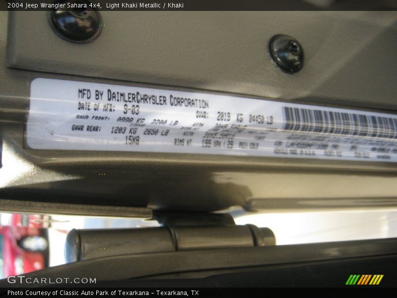 Light Khaki Metallic / Khaki 2004 Jeep Wrangler Sahara 4x4