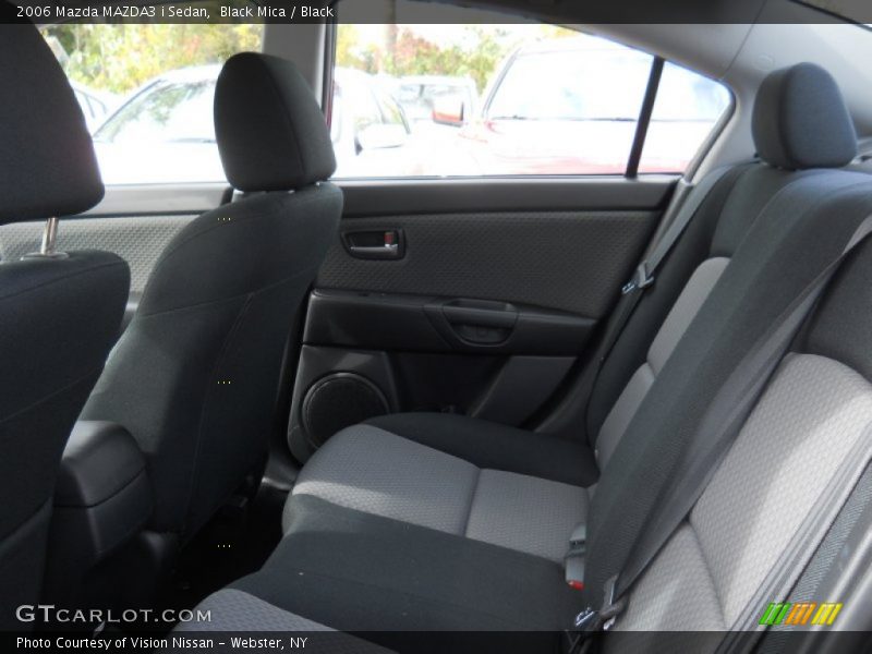 Black Mica / Black 2006 Mazda MAZDA3 i Sedan