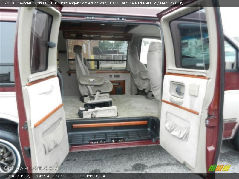  2000 Express G1500 Passenger Conversion Van Medium Gray Interior