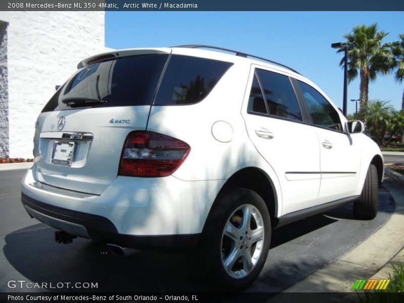 Arctic White / Macadamia 2008 Mercedes-Benz ML 350 4Matic