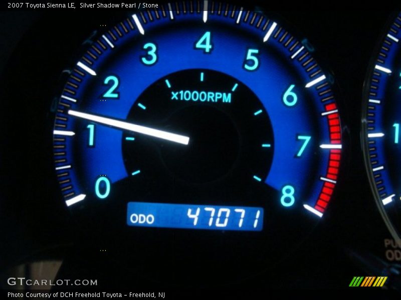 Silver Shadow Pearl / Stone 2007 Toyota Sienna LE