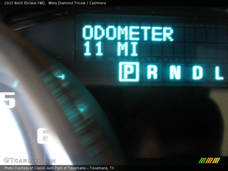 White Diamond Tricoat / Cashmere 2012 Buick Enclave FWD