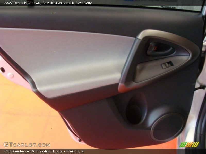 Classic Silver Metallic / Ash Gray 2009 Toyota RAV4 4WD