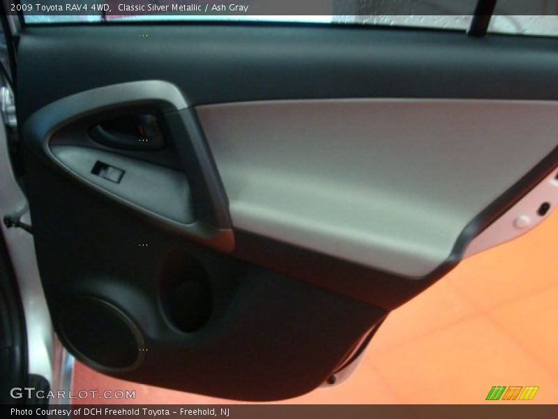 Classic Silver Metallic / Ash Gray 2009 Toyota RAV4 4WD