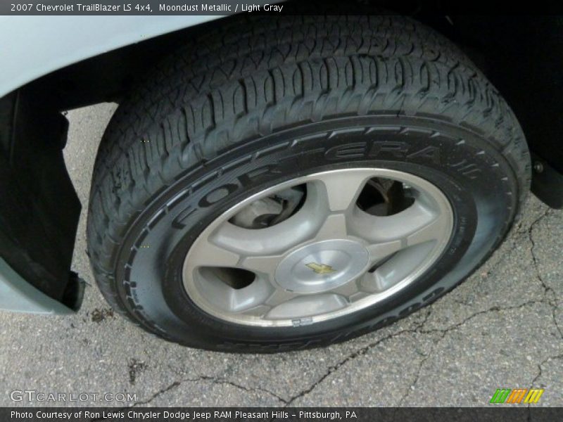 Moondust Metallic / Light Gray 2007 Chevrolet TrailBlazer LS 4x4
