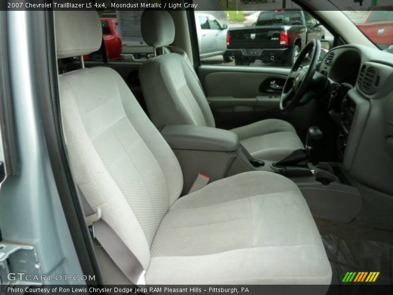 Moondust Metallic / Light Gray 2007 Chevrolet TrailBlazer LS 4x4